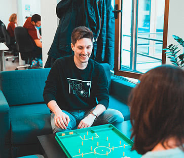 Match de fingabol chez Spacefoot